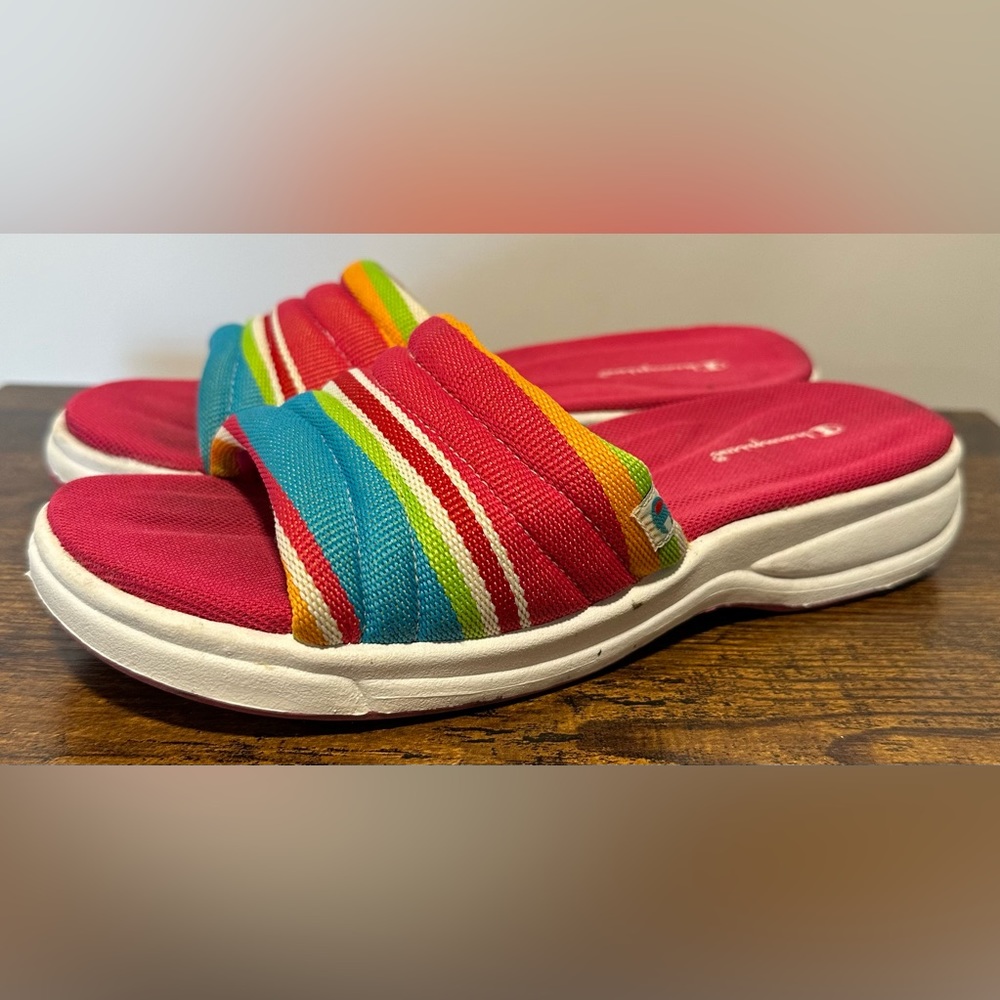 Champion Big Girls Pink and Multi Color Fabric Slide Sandals Size Big Gi…